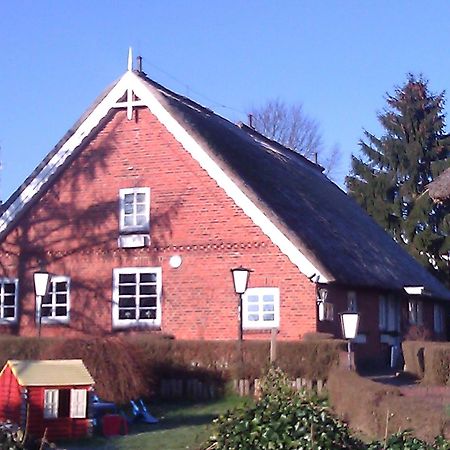 Nobis Krug Hotel Groß Sarau Exterior foto